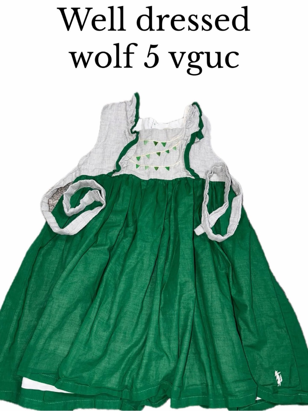 Well dressed wolf size 5 Christmas dress